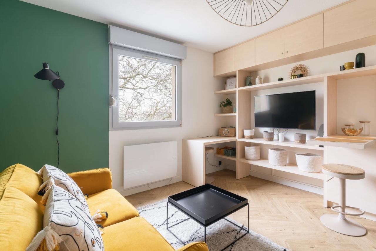 Studio Refait A Neuf Avec Parking En Bord De Loire ナント エクステリア 写真
