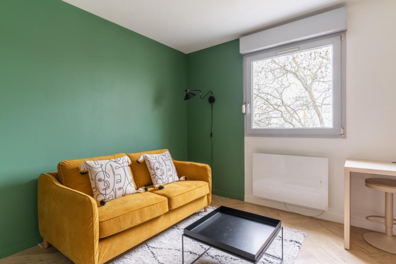 Studio Refait A Neuf Avec Parking En Bord De Loire ナント エクステリア 写真