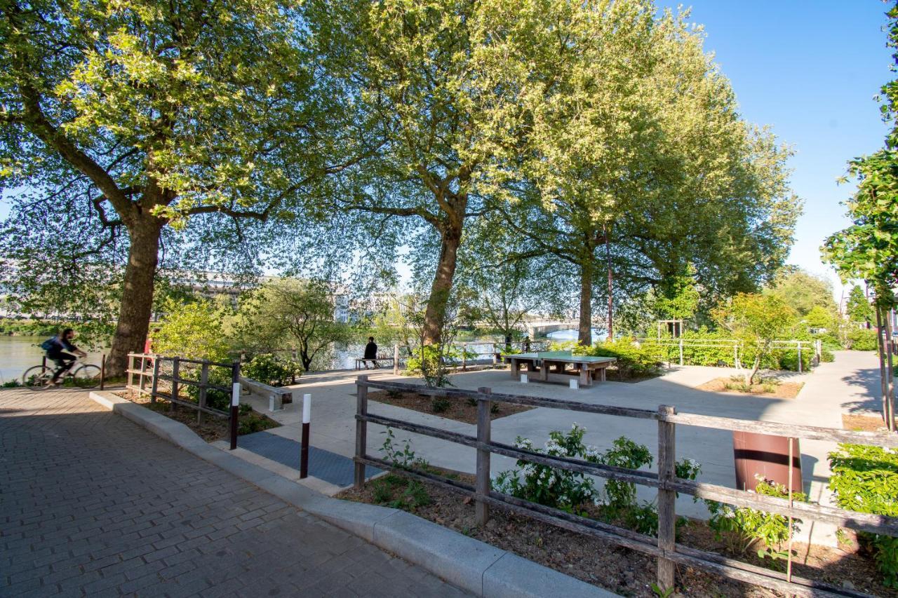 Studio Refait A Neuf Avec Parking En Bord De Loire ナント エクステリア 写真